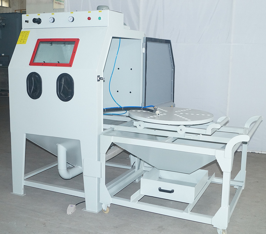 提升加工效率，箱體手動(dòng)噴砂機(jī)讓汽車(chē)零部件閃耀